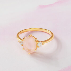 Madagascan Rose Quartz Ring For Female Wavelength 300 Hz by Mandala